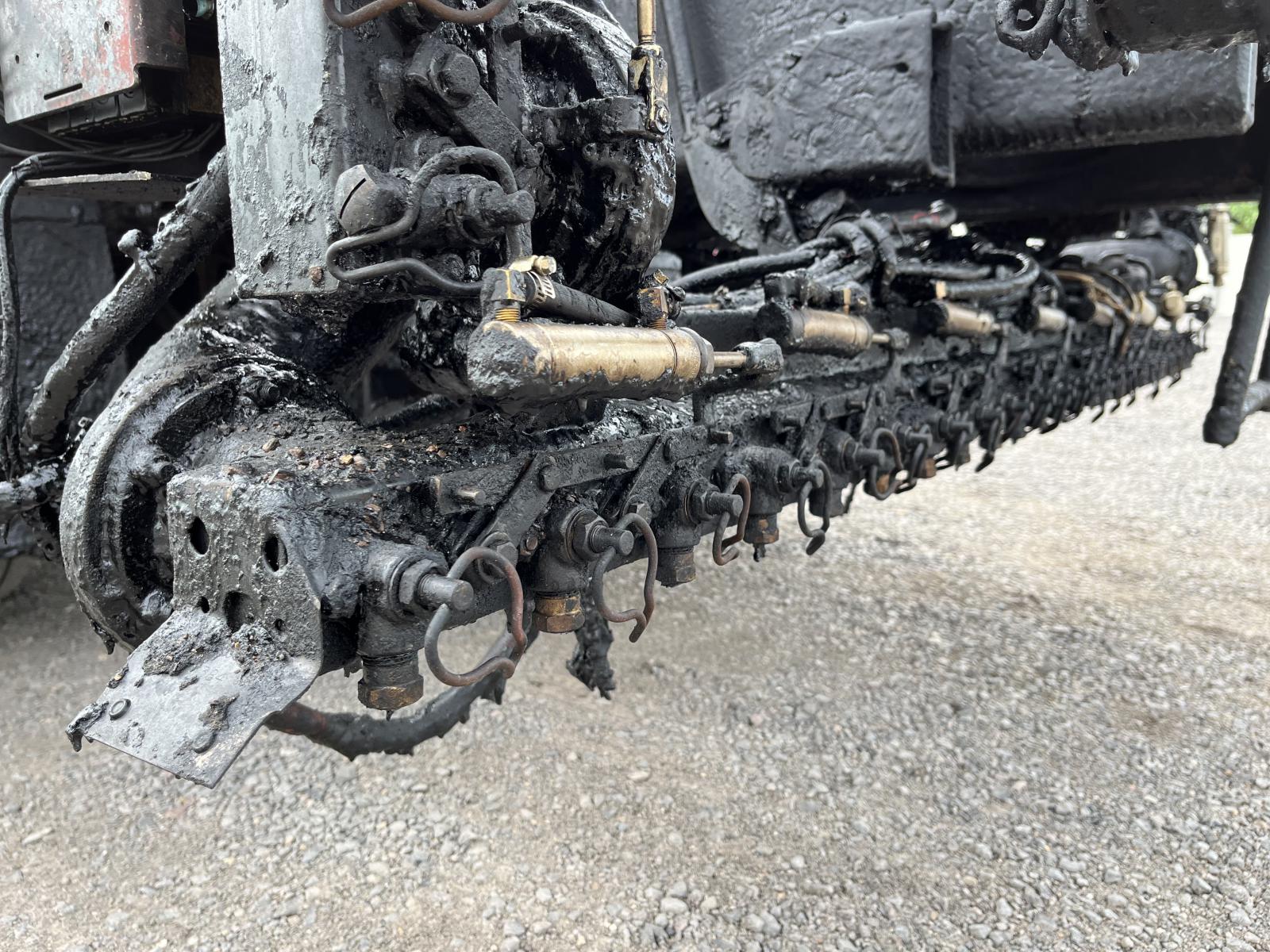 ./imagenes/INVOICE/2019/16599/CAMION PETROLIZADOR GMC TOPKICK (7).JPG